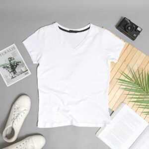 white crew neck t-shirt